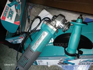 Total 4.5" (115mm) Corded Angle Grinder 750W