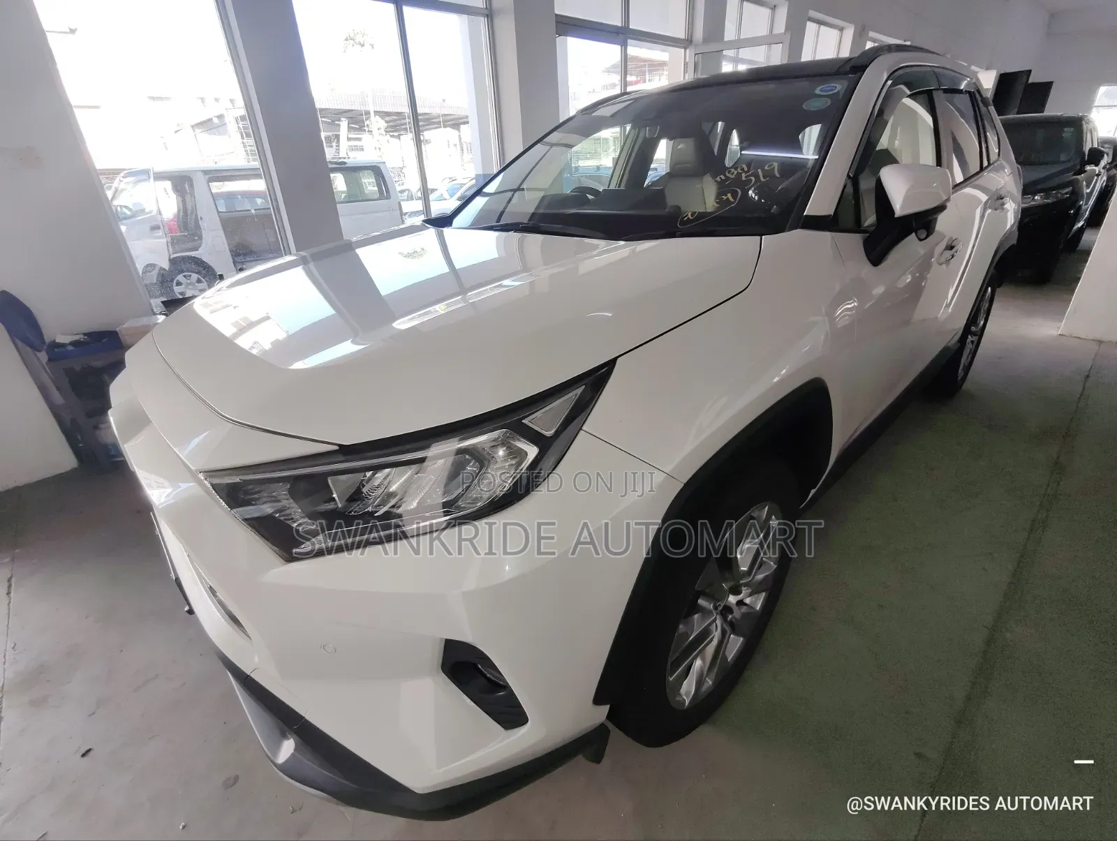 Toyota RAV4 2020 White