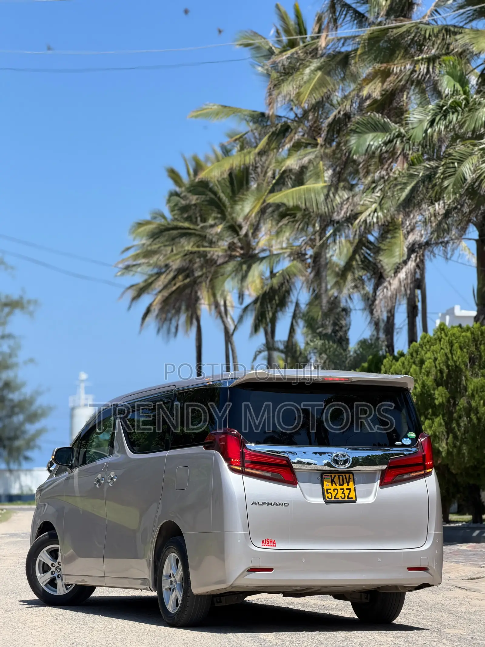 Toyota Alphard 2018 Beige