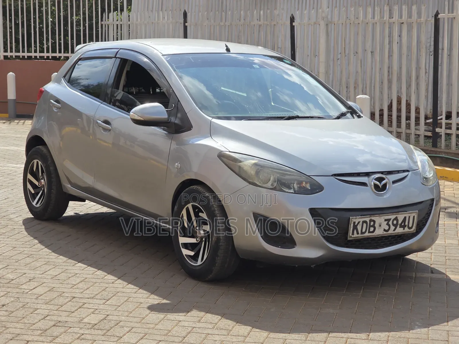 Mazda Demio 2013 Gray