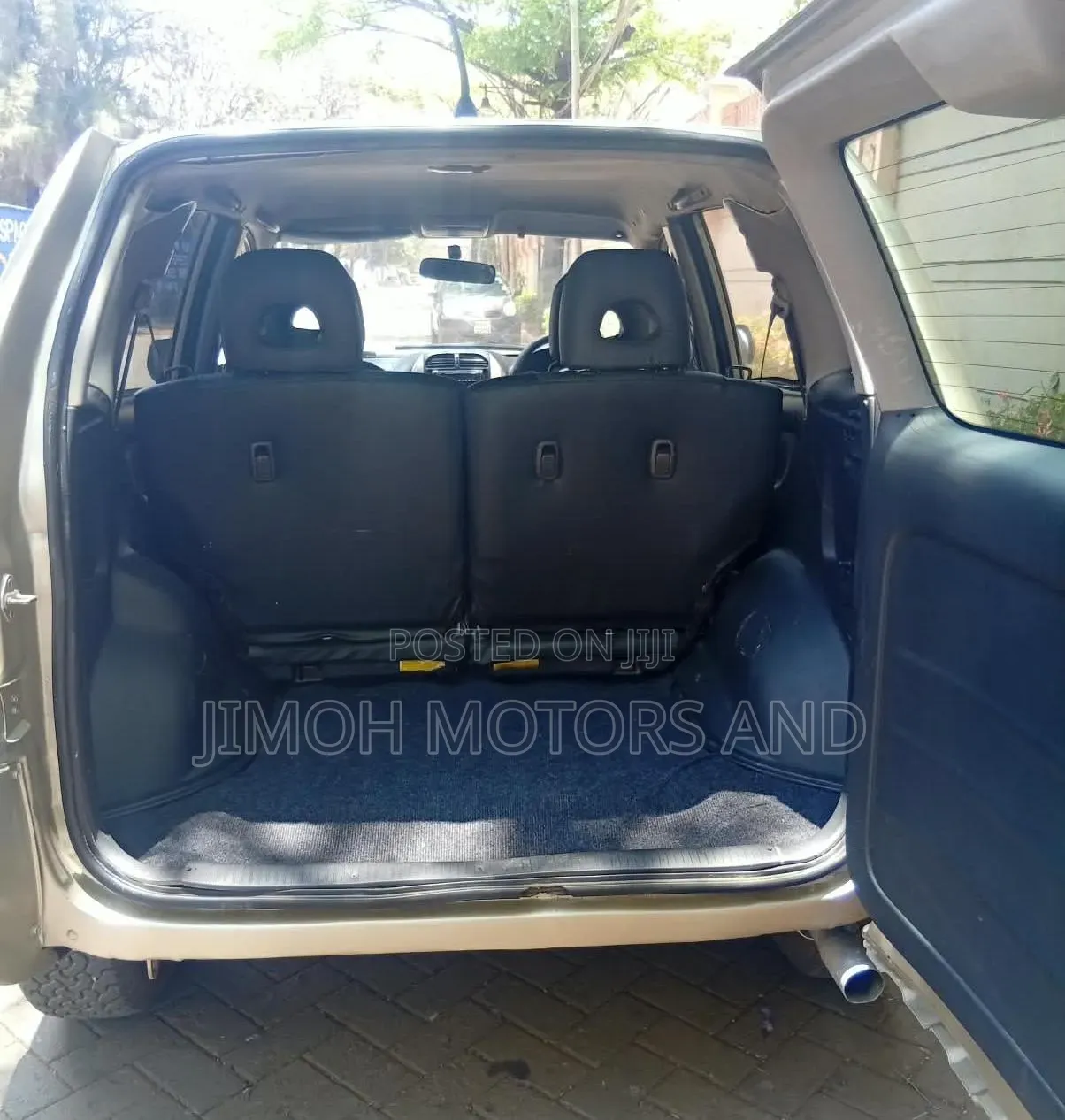Toyota RAV4 2004 Gold
