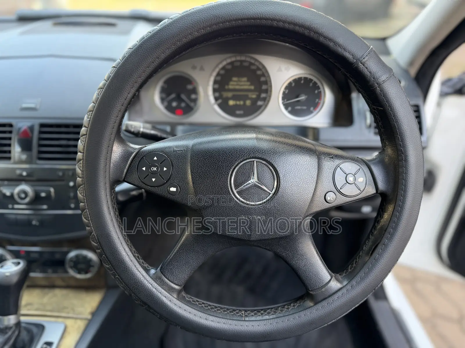 Mercedes-Benz C200 2008 White