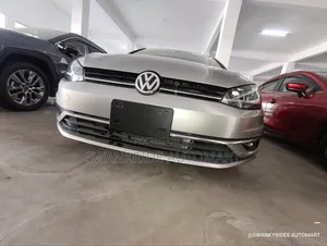 Volkswagen Golf Variant 2019 Silver