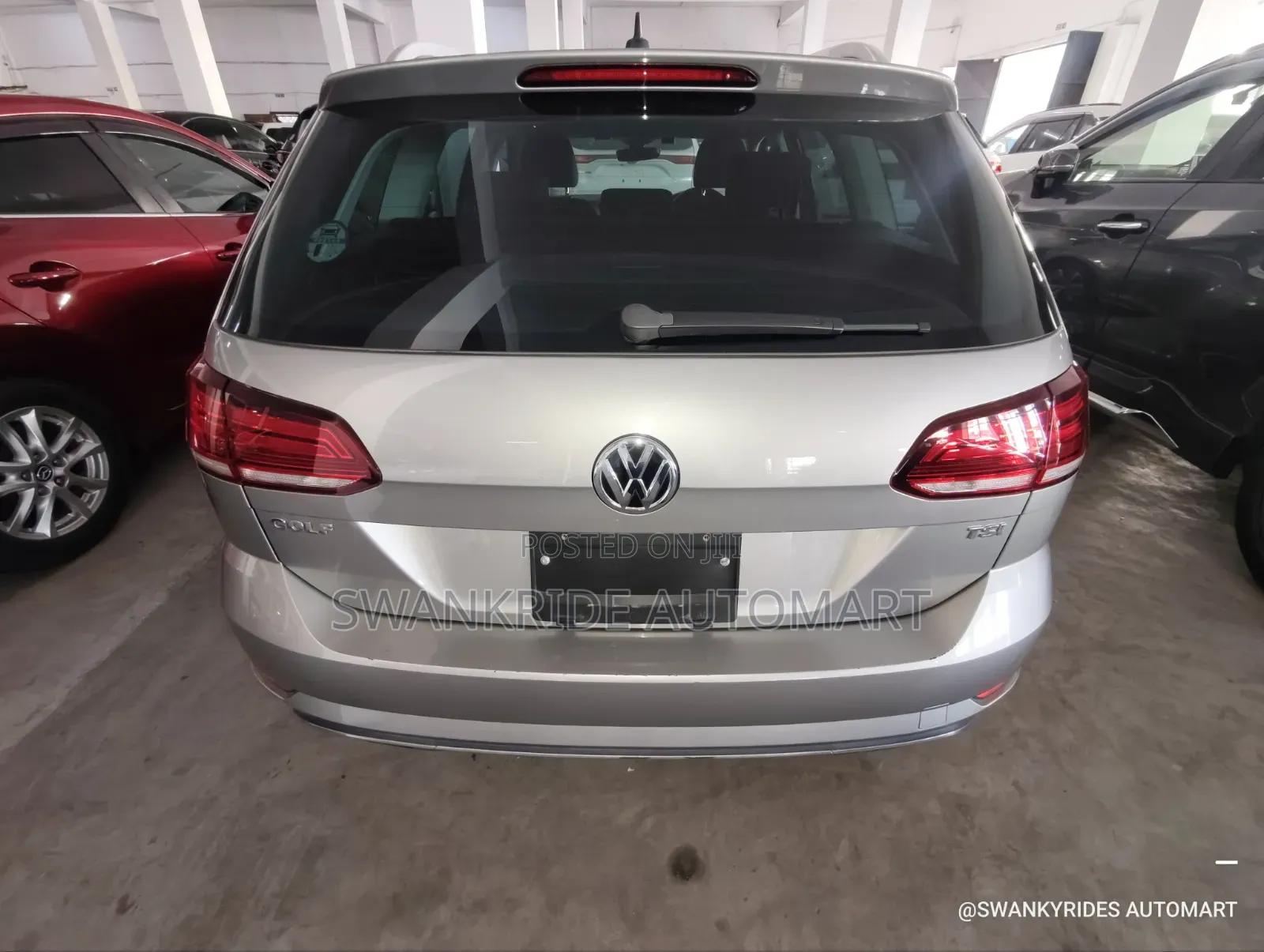 Volkswagen Golf Variant 2019 Silver