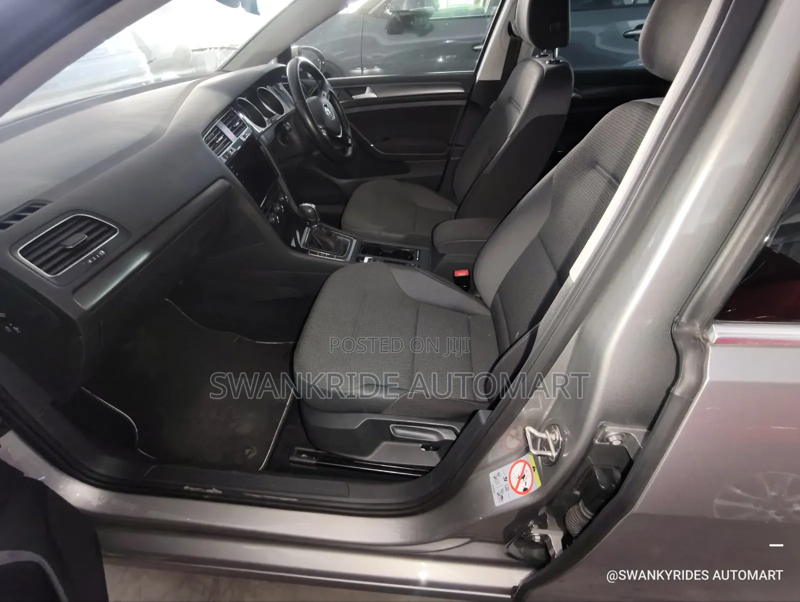 Volkswagen Golf Variant 2019 Silver