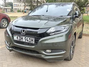 Honda Vezel 1.5 Hybrid 2WD 2015 Green