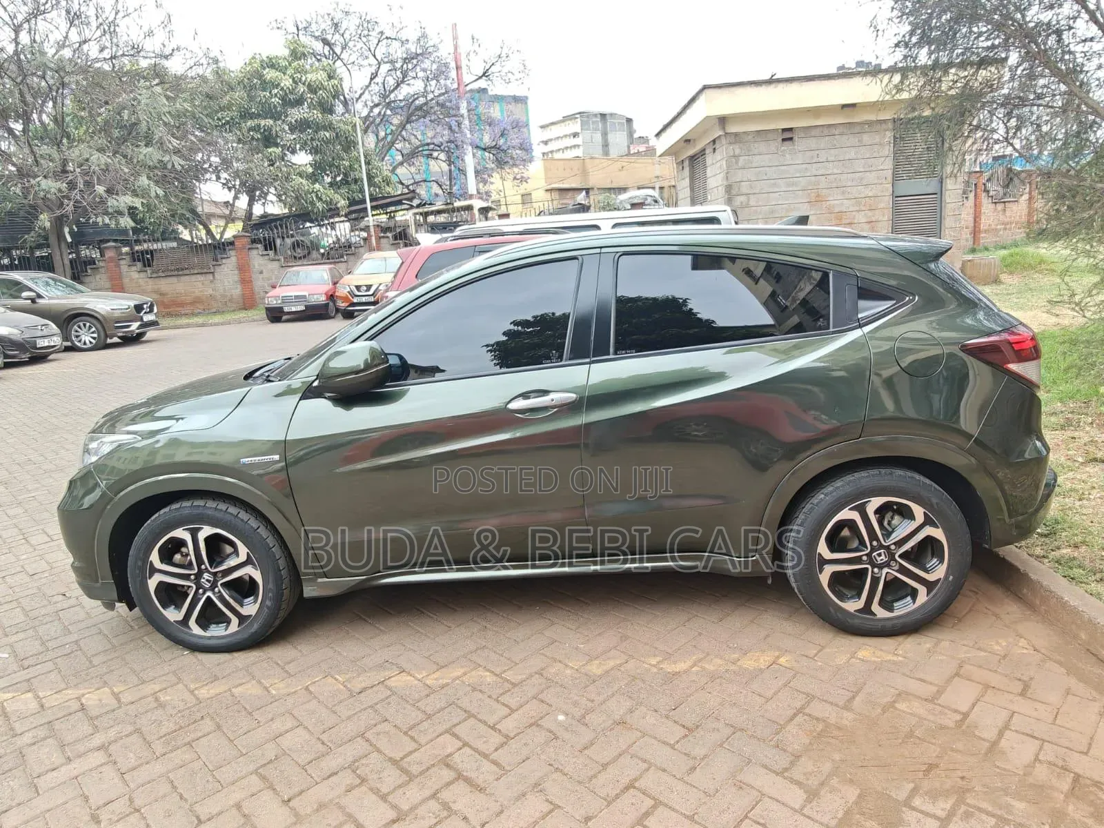 Honda Vezel 1.5 Hybrid 2WD 2015 Green