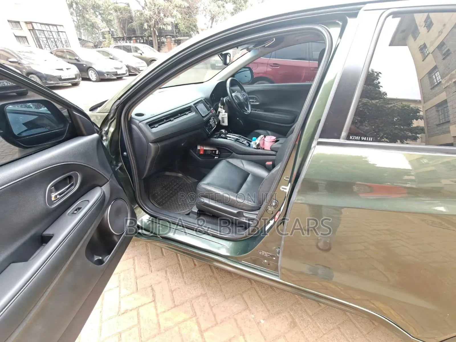 Honda Vezel 1.5 Hybrid 2WD 2015 Green