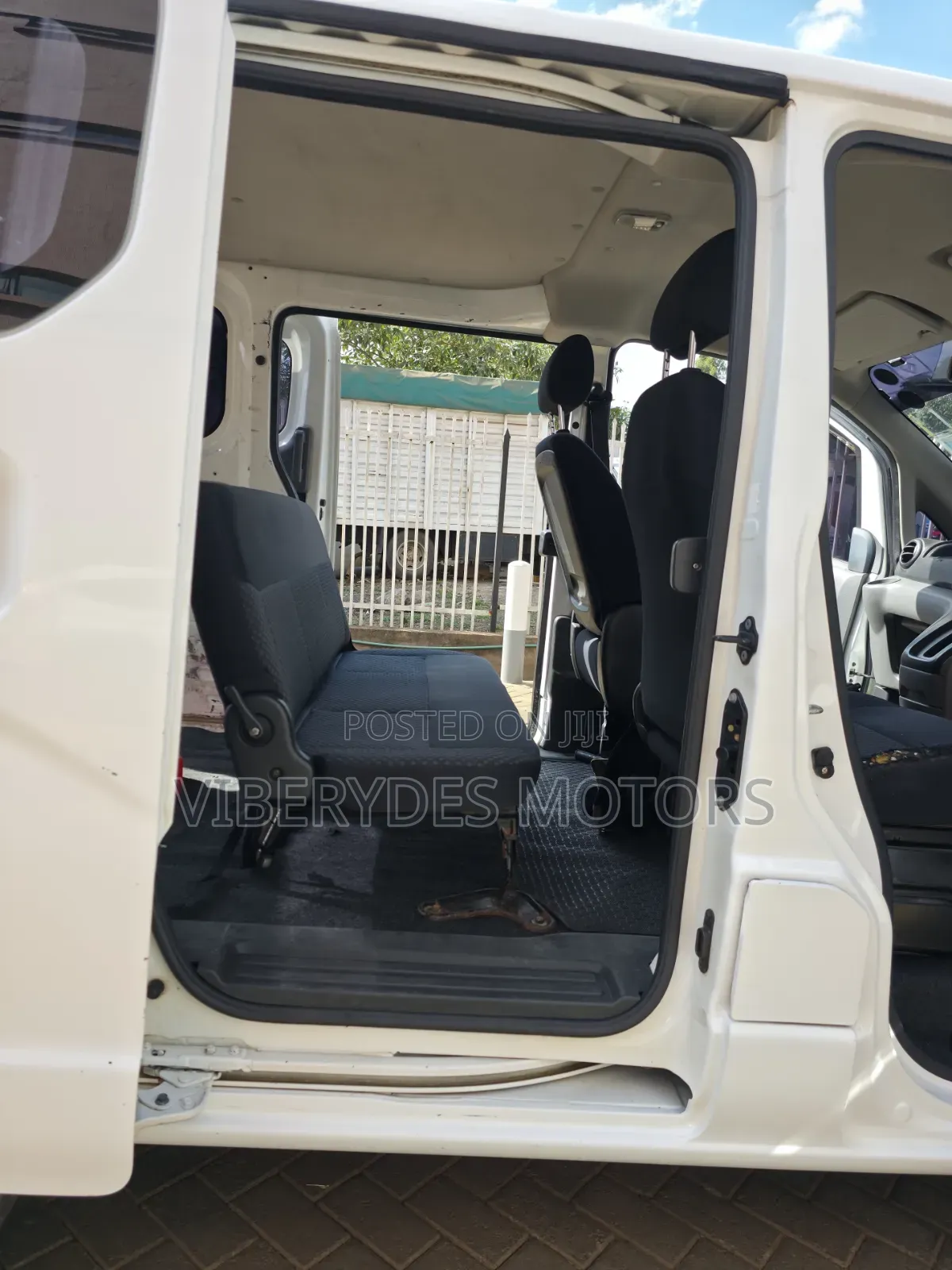 Nissan NV200 2015 White