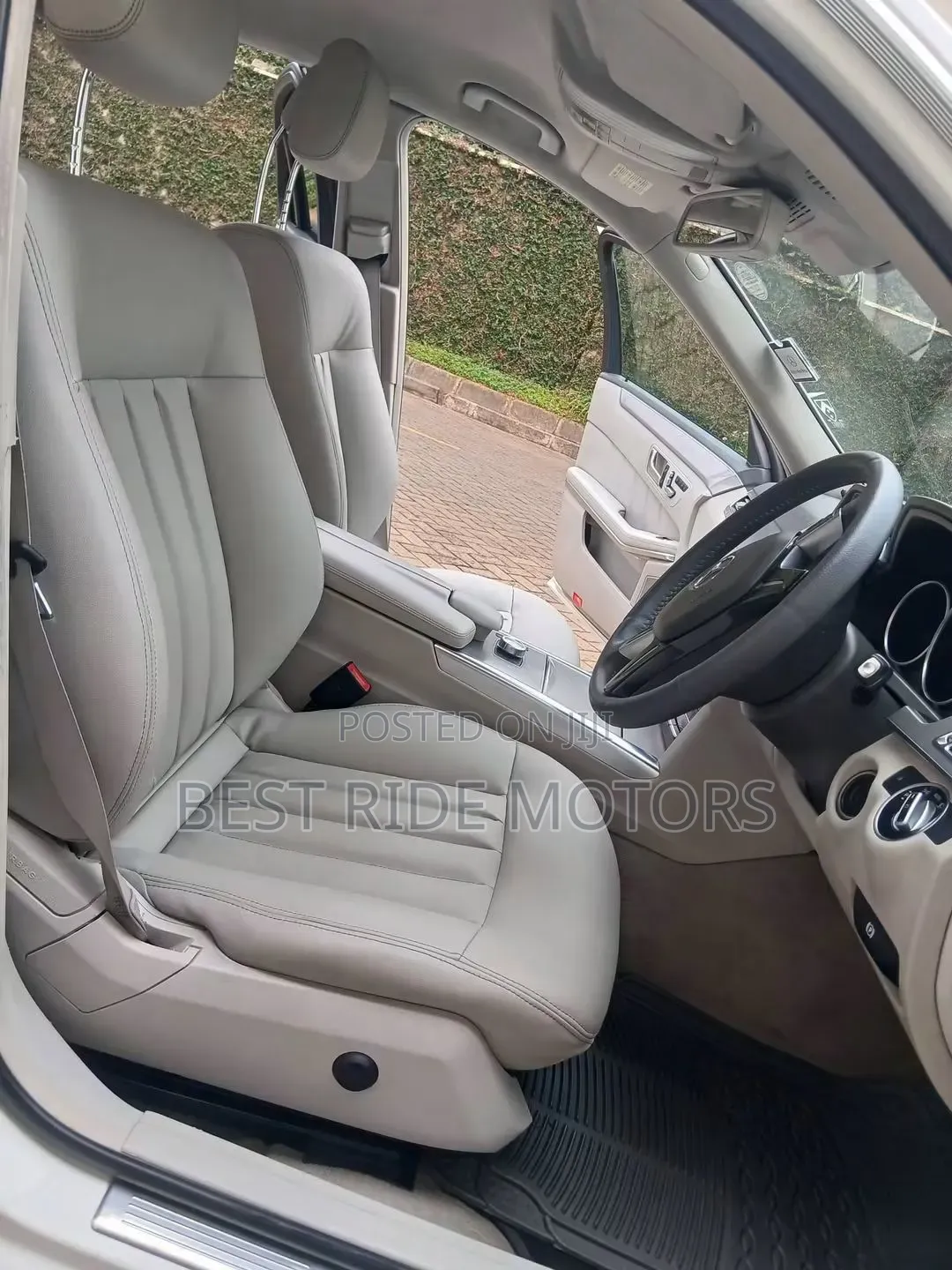 Mercedes-Benz E250 SV Premium 2014 White