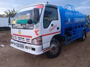 Isuzu Water Boozer