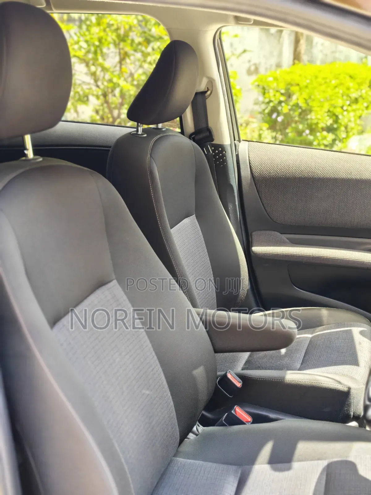 Toyota Sienta 2019 Brown