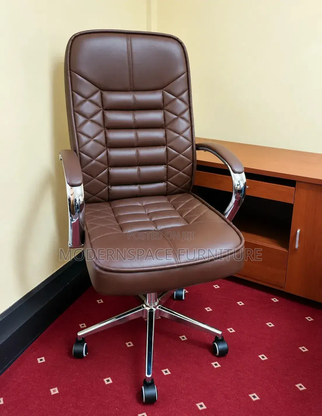 Executive Leather Office Chair -Brown/High Back
