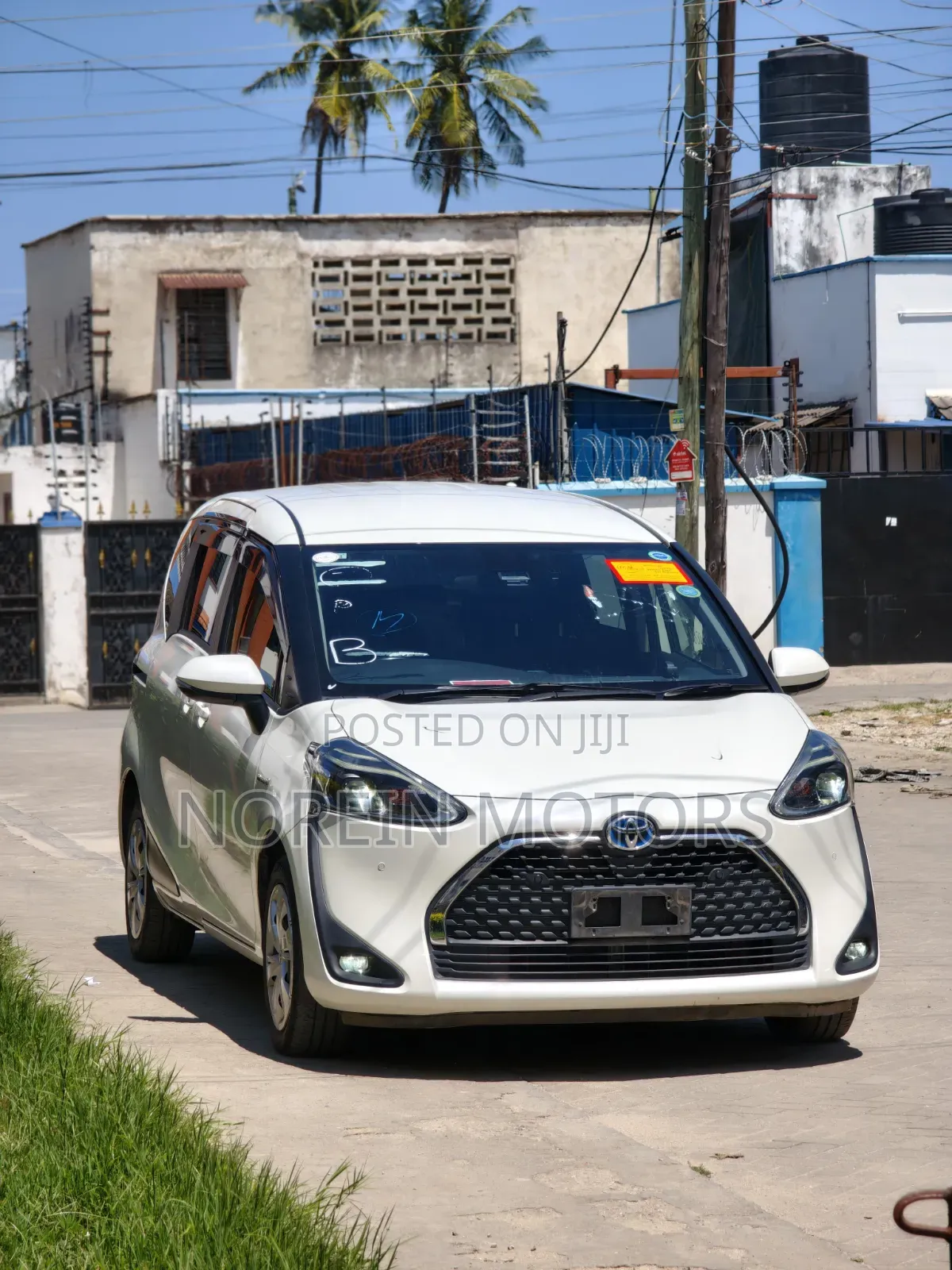 Toyota Sienta 2019 Pearl
