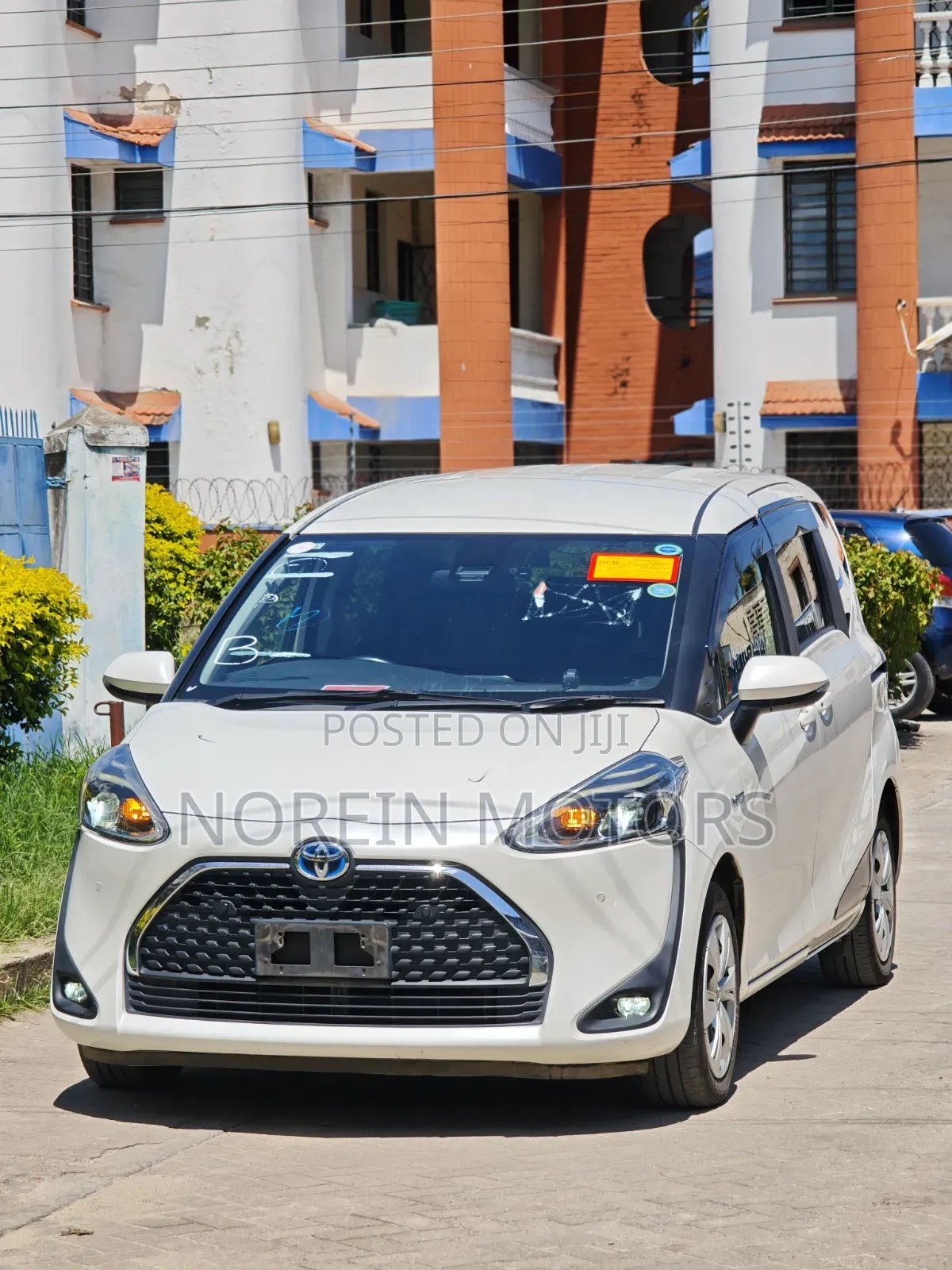 Toyota Sienta 2019 Pearl