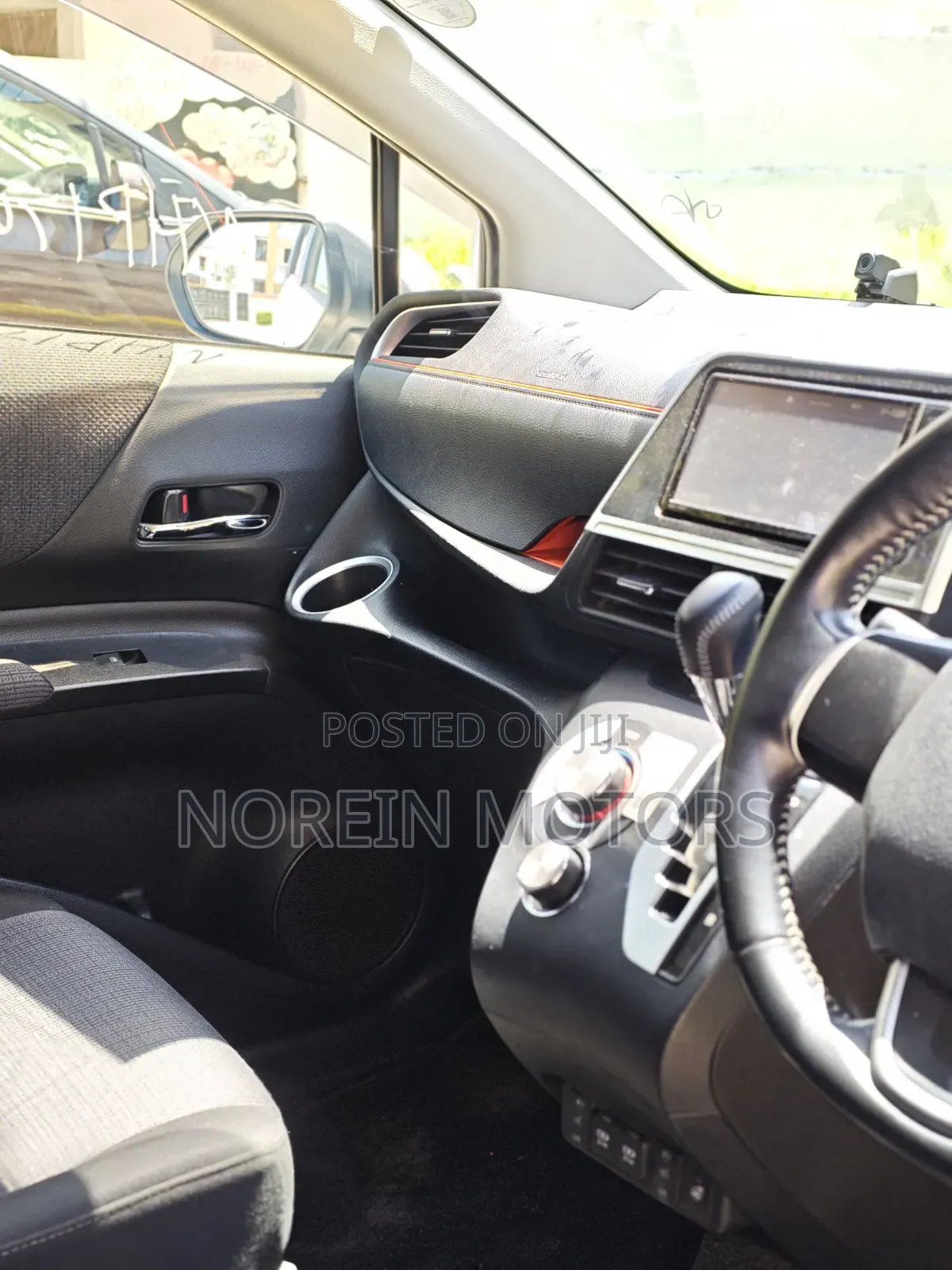 Toyota Sienta 2019 Pearl