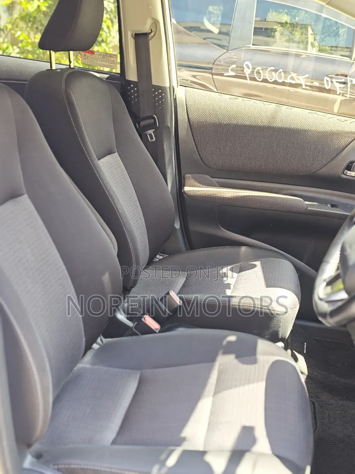 Toyota Sienta 2019 Pearl