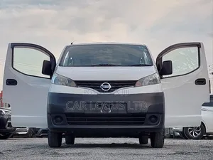 Nissan NV200 2019 White
