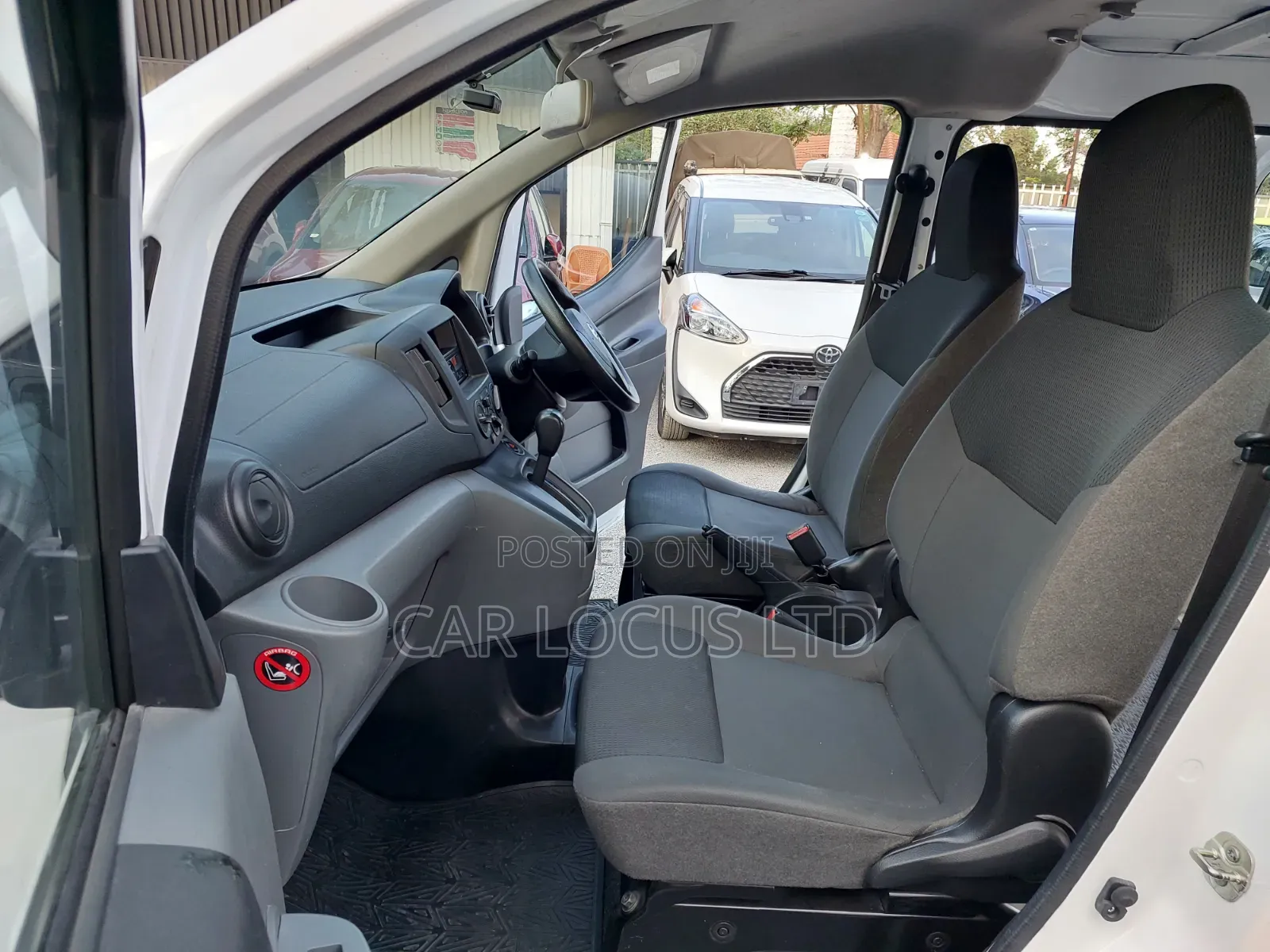 Nissan NV200 2019 White