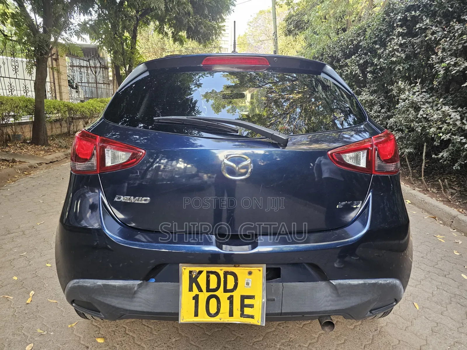 Mazda Demio 2016 Black