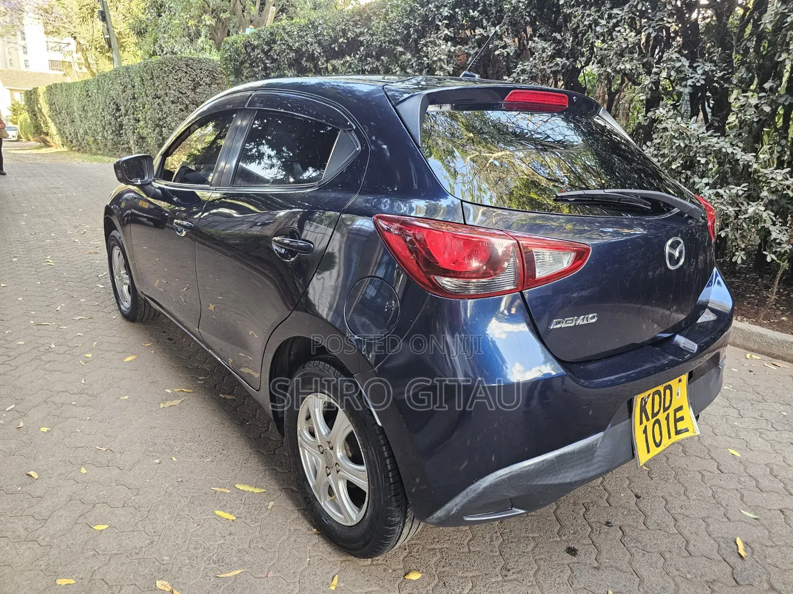 Mazda Demio 2016 Black