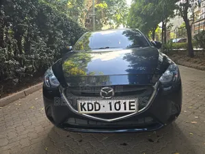 Mazda Demio 2016 Black