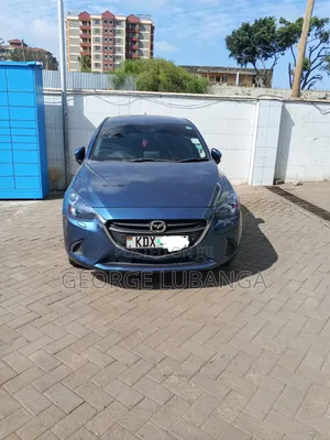 Mazda Demio 2018 Blue