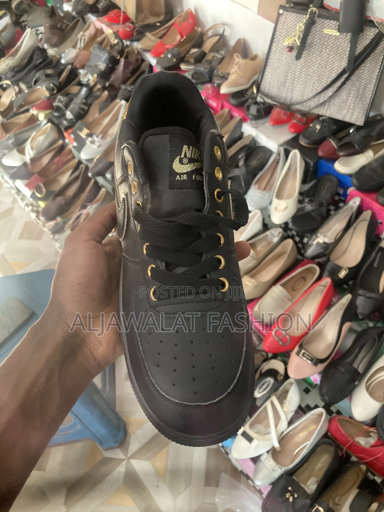 Airfoce Black Gold