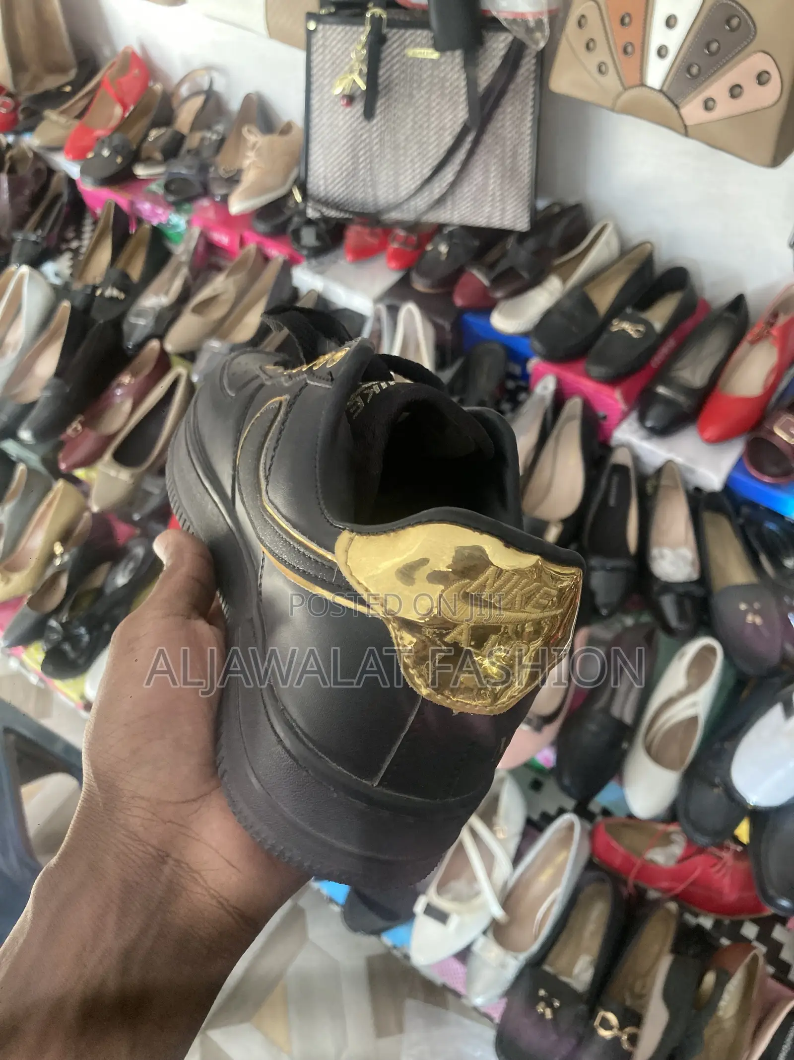 Airfoce Black Gold