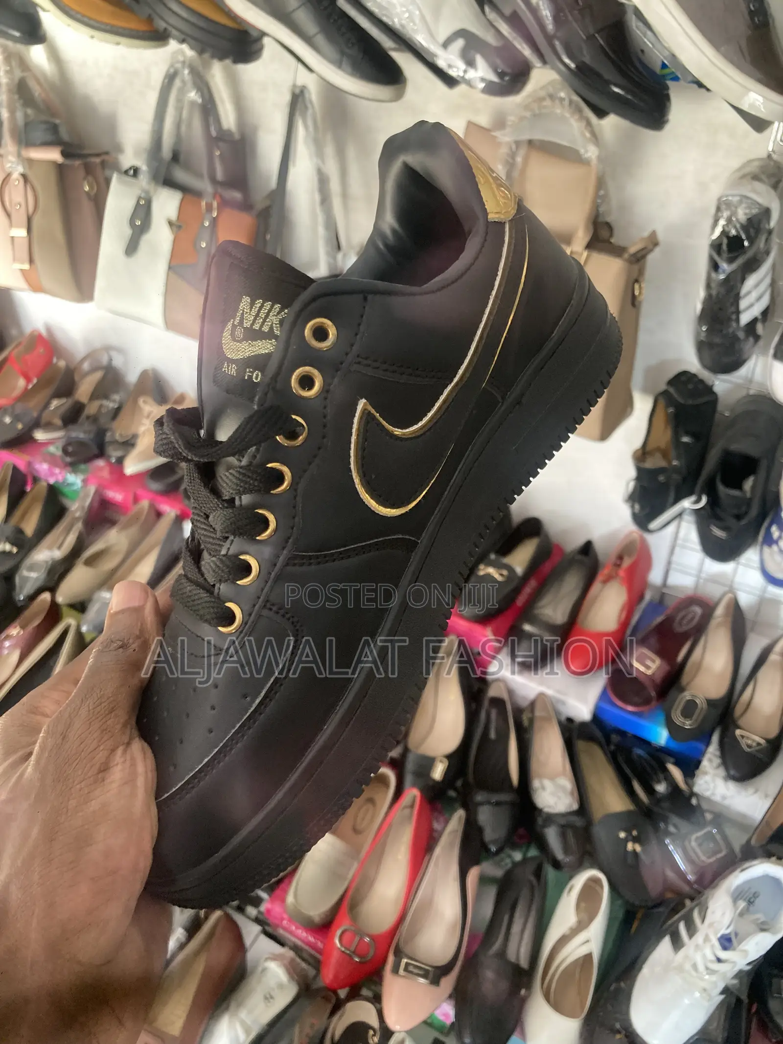 Airfoce Black Gold