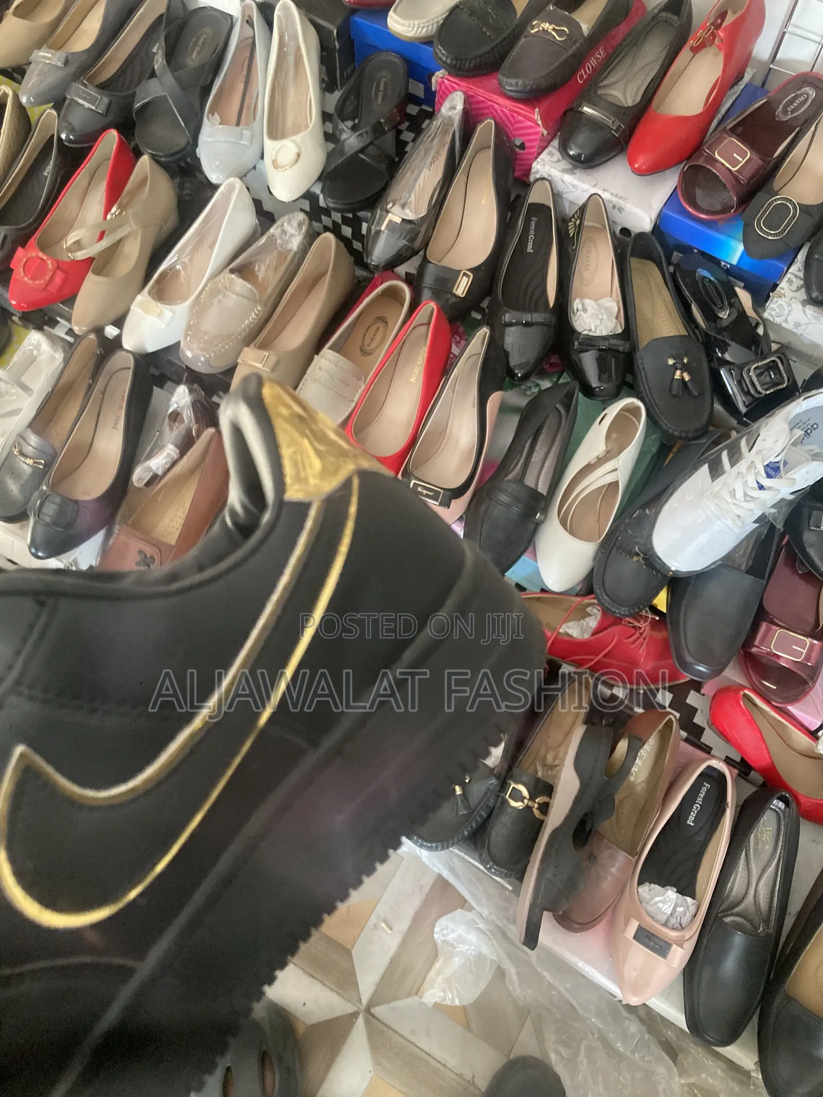 Airfoce Black Gold