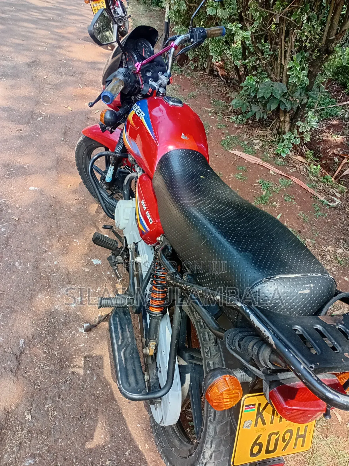 Bajaj Boxer 150 UG 2024 Red