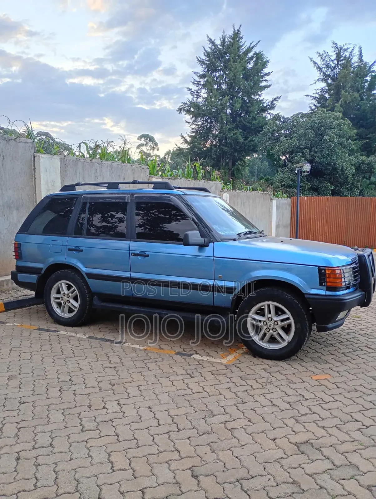 Land Rover Range Rover 1995 Blue
