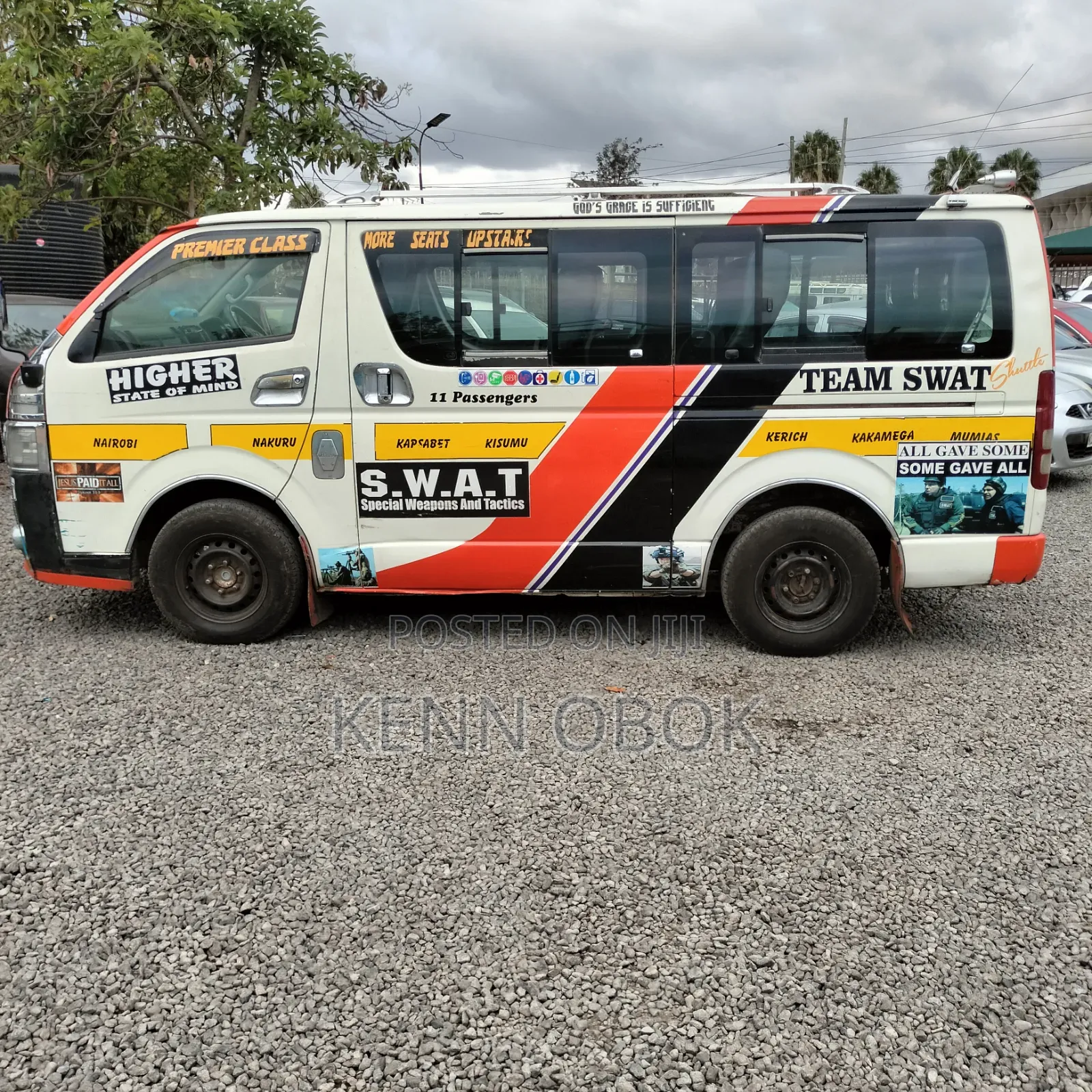 Toyota HiAce 2014 White