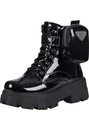 Ladies Boots Lace Up