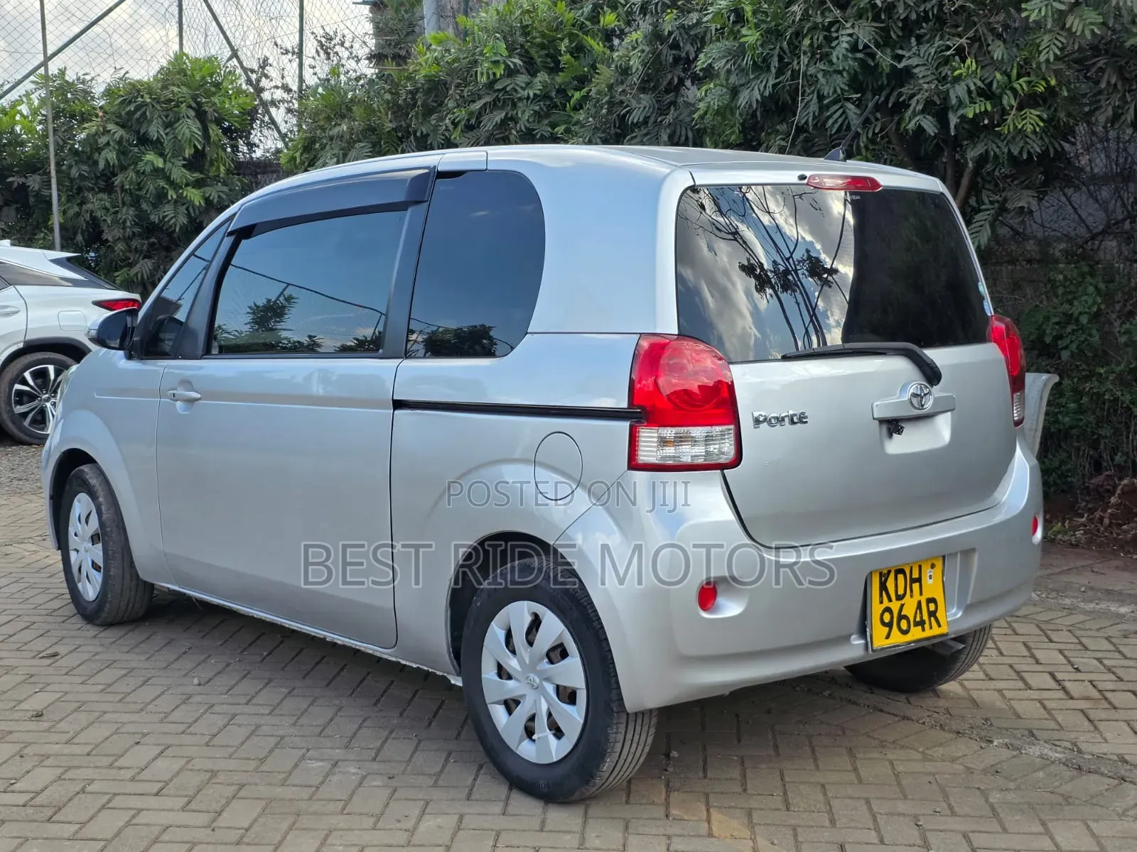 Toyota Porte 1.5 FWD 2015 Silver