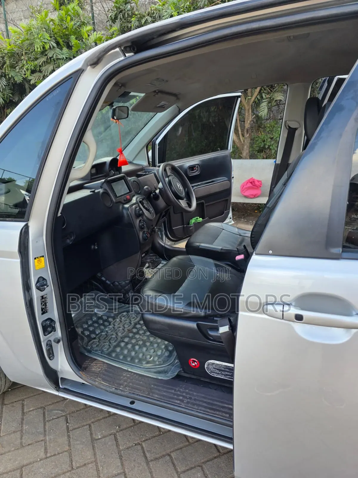 Toyota Porte 1.5 FWD 2015 Silver