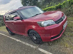 Toyota Corolla Rumion Hatchback 1.5 FWD 2011 Maroon