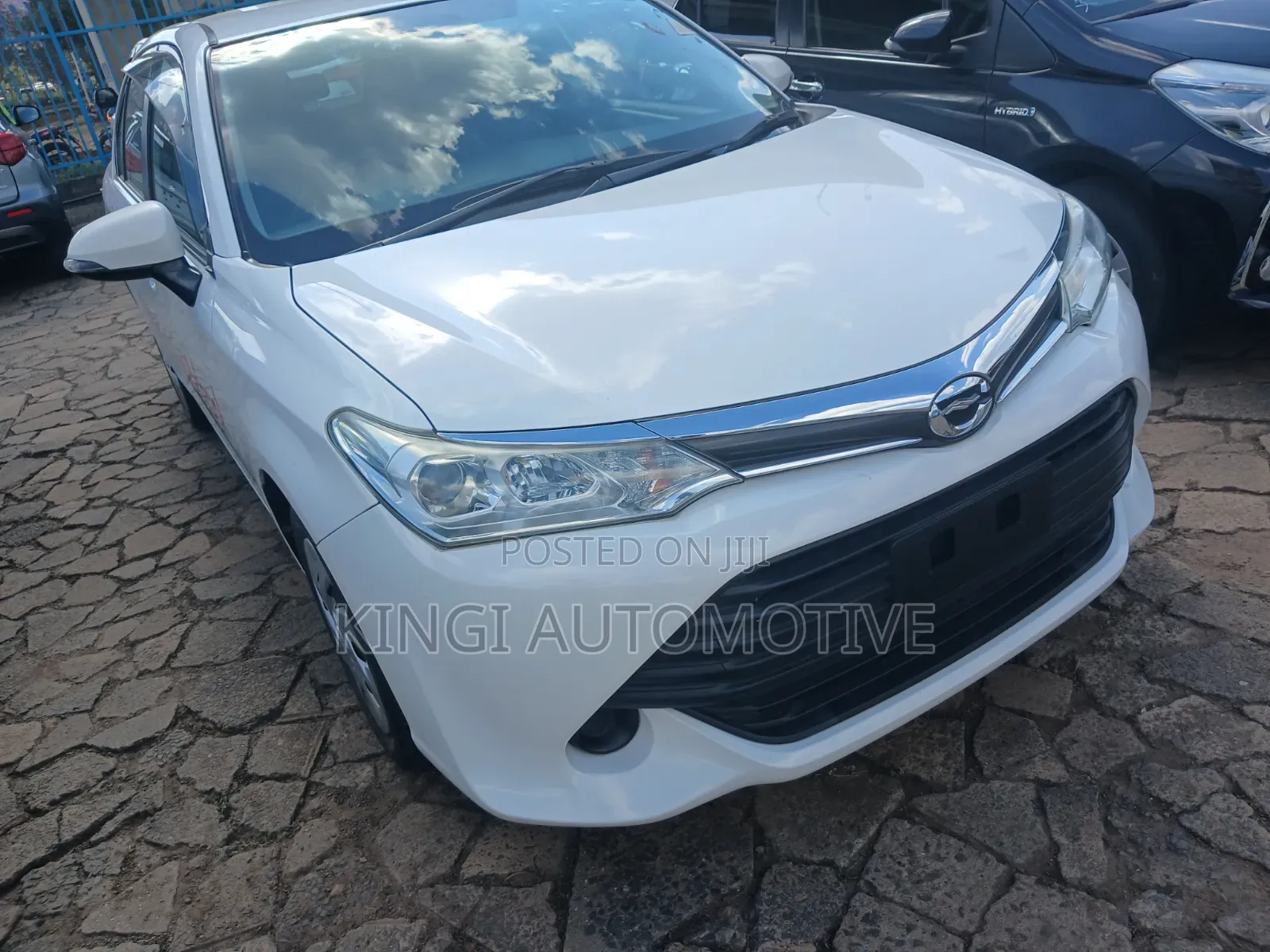 Toyota Axio 2021 White