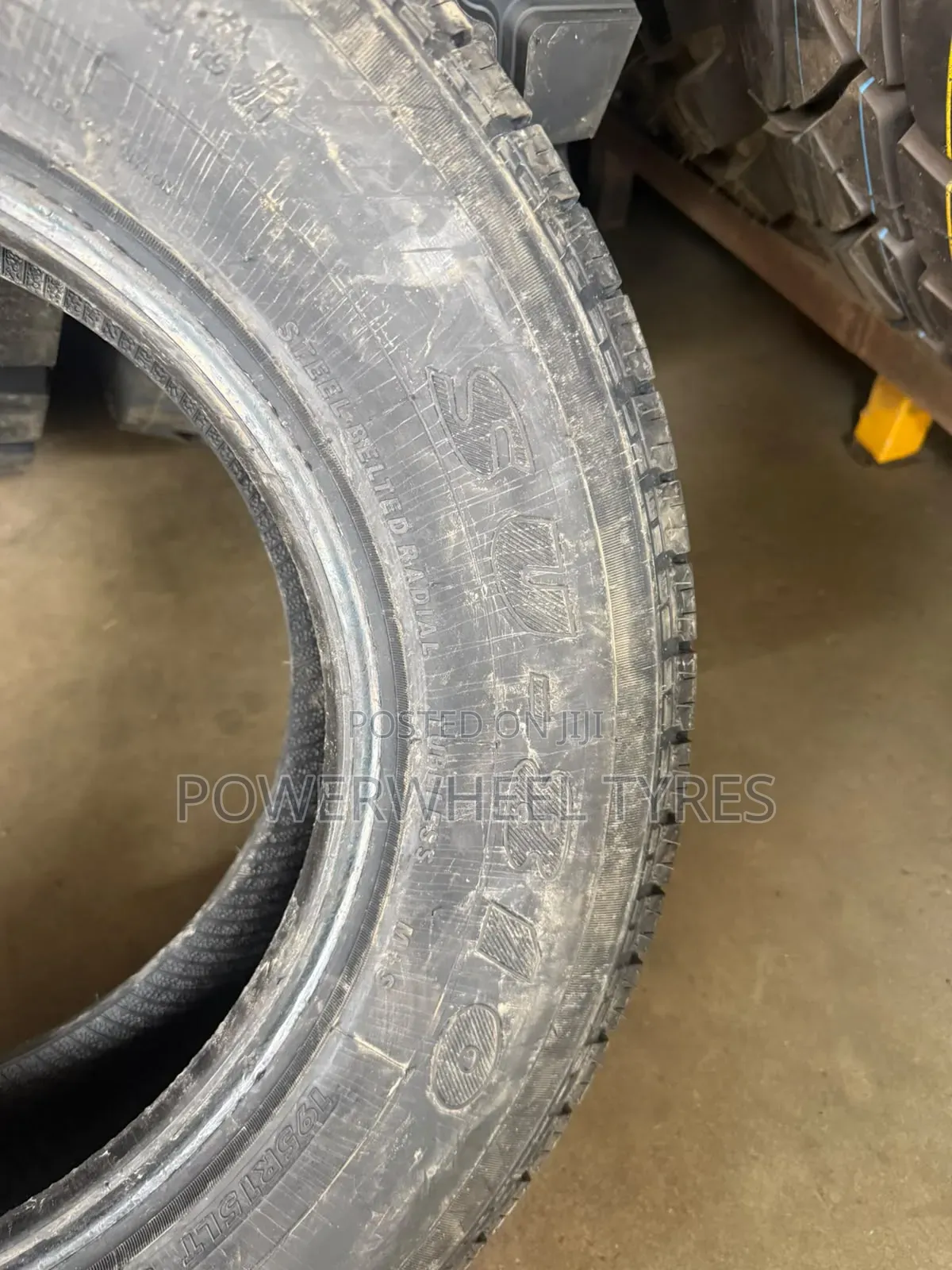 Maxtrek 195r15 Lt