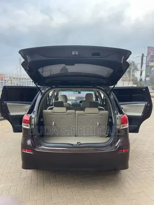 Toyota Wish 2011 Burgundy