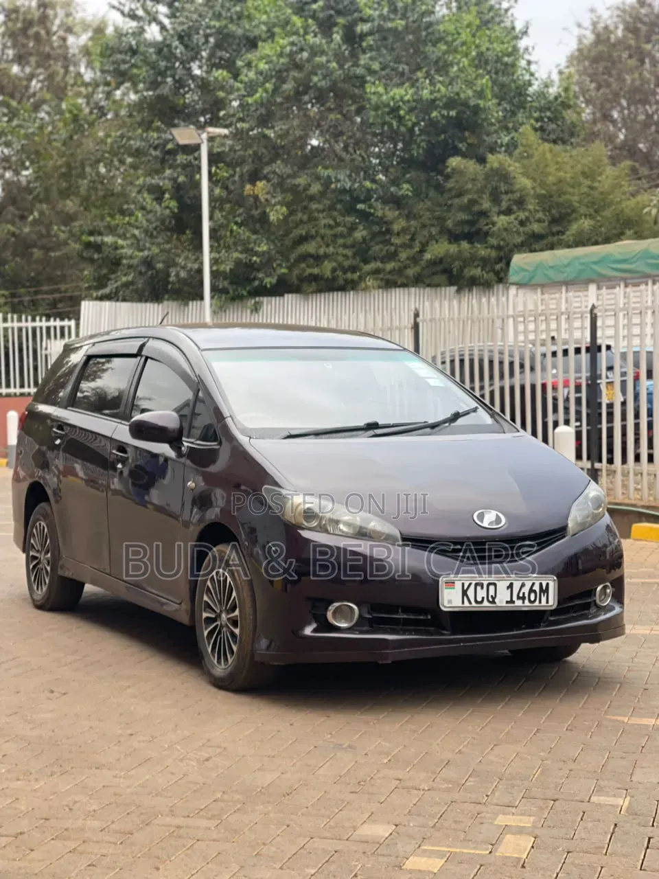 Toyota Wish 2011 Burgundy