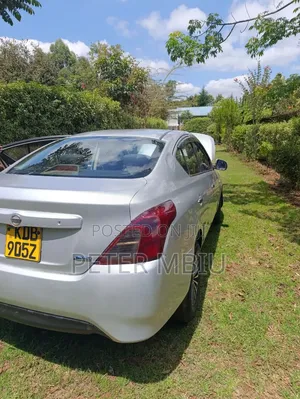 Nissan Latio 1.2 2015 Silver