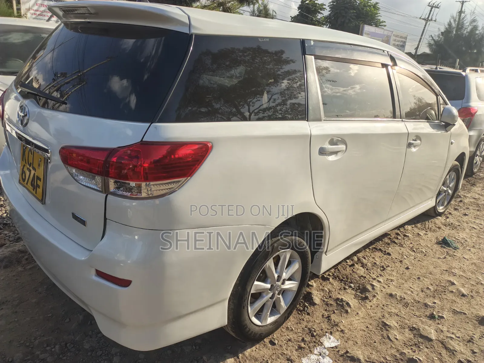 Toyota Wish 2010 White