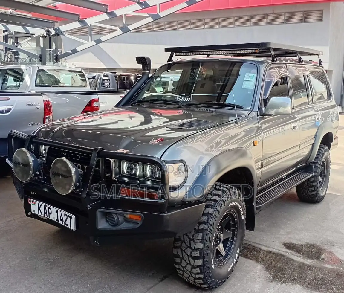 Toyota Land Cruiser 80 Wagon 4.5 1994 Gray