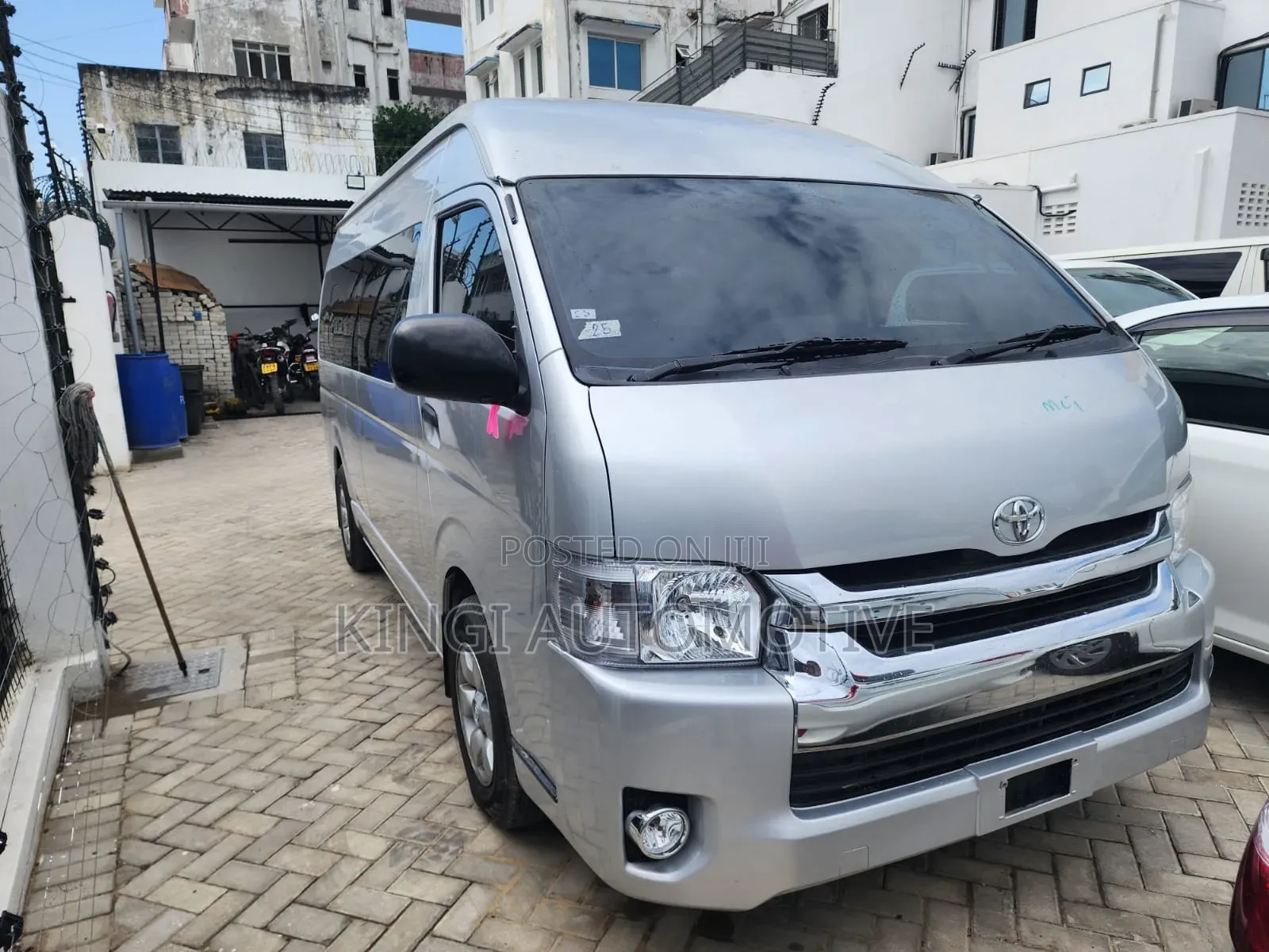 Toyota HiAce 2020 Silver