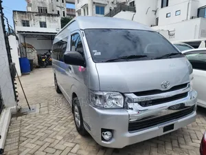 Toyota HiAce 2020 Silver