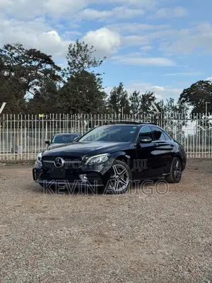 Mercedes-Benz C200 2020 Black