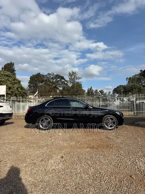 Mercedes-Benz C200 2020 Black
