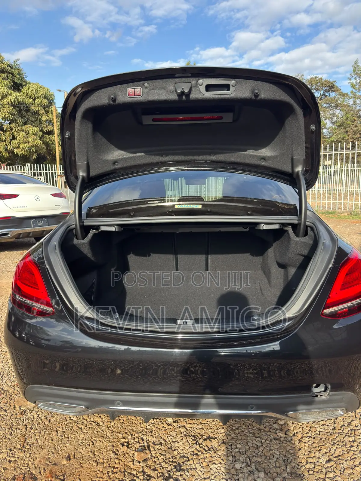 Mercedes-Benz C200 2020 Black